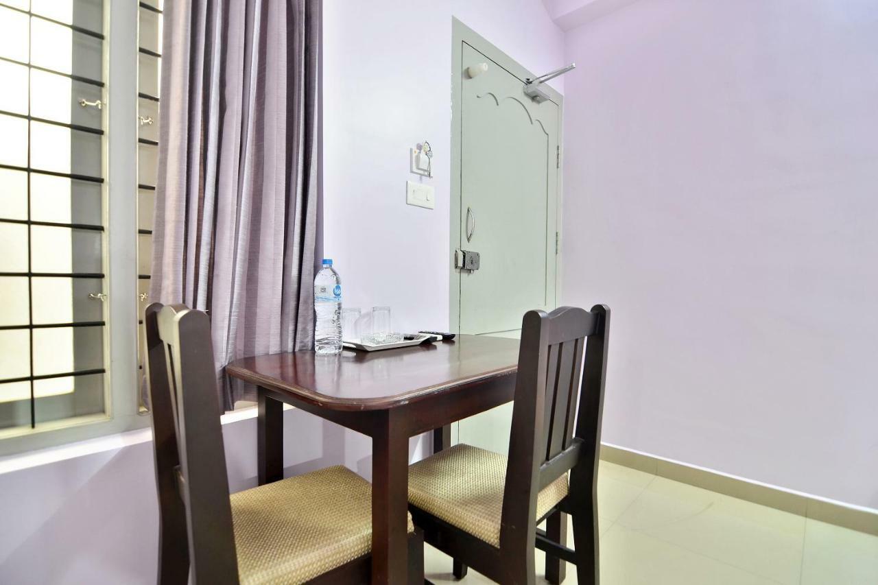 Shanthi Residency Pathanāmthitta Exterior foto